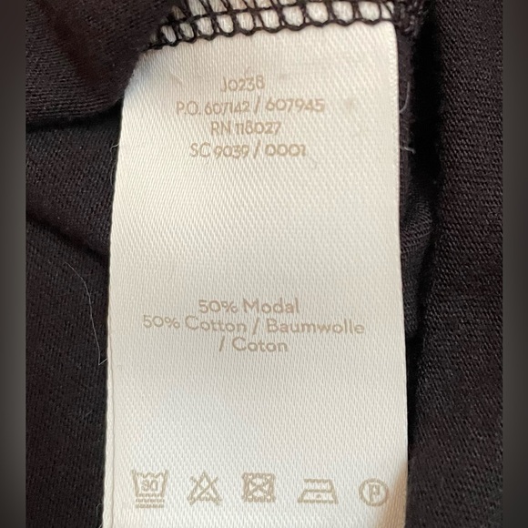 Boden black tee with long bell sleeves and small cut out detail size 16 - Picture 5 of 10